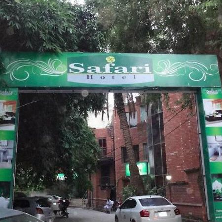 Safari Hotel Upper Mall Lahore Exteriér fotografie